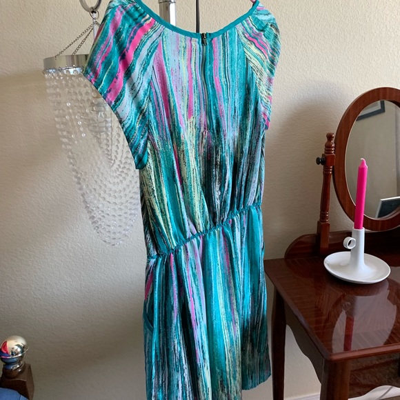 Casual Printed Dress - Picture 2 of 5